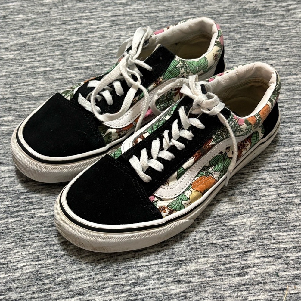 Vans Old School Classics Shoes Ladies 6